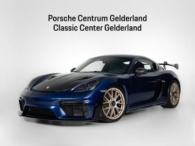 Porsche 718 Cayman GT4