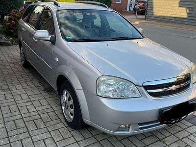 Silber Gebraucht 2008 Chevrolet Nubira SX Kombi | 2.999 € (Teuer)