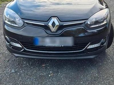 Gebraucht Renault Mégane GrandTour Bose Edition 130 PS (95 kW) 2015 Schwarz Kombi