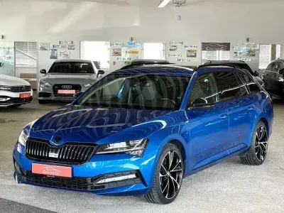Używany Skoda Superb SportLine 272 KM (200 kW) 2020 Niebieski Kombi