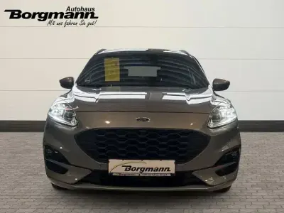 Gebraucht Ford Kuga ST-Line X 225 PS (165 kW) 2022 Silber SUV