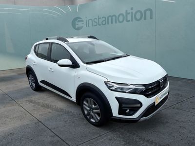 Gebraucht Dacia Sandero Comfort 91 PS (66 kW) 2021 Weiß Kleinwagen