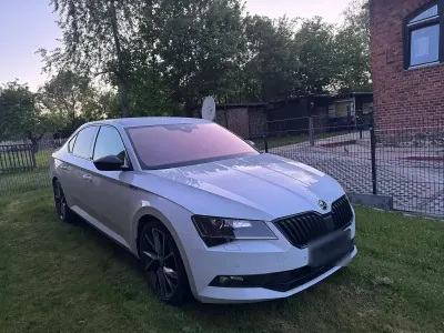 Gebraucht Skoda Superb 150 PS (110 kW) 2017 Weiß Limousine