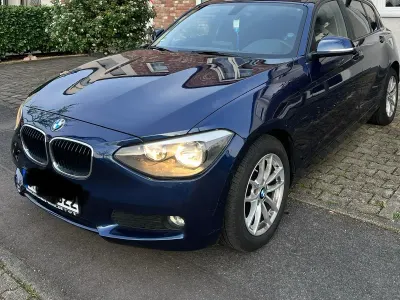 Gebraucht BMW 114 102 PS (75 kW) 2014 Blau Kleinwagen