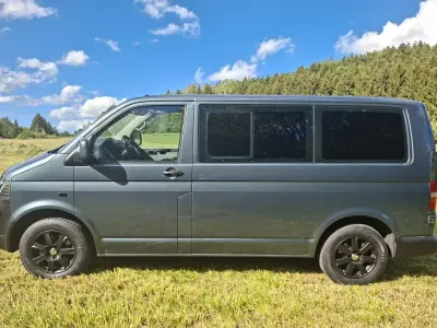 Gebraucht VW T5 131 PS (96 kW) 2004 Grau Van