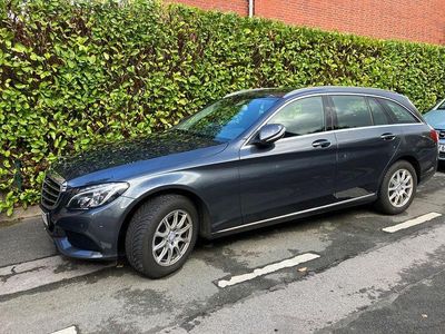 Grau Gebraucht 2014 Mercedes C220 Avantgarde Kombi | 14.999 € (Teuer)