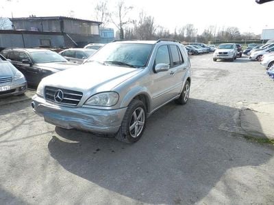 Gebraucht Mercedes ML400 Exclusive 250 PS (183 kW) 2002 Silber SUV