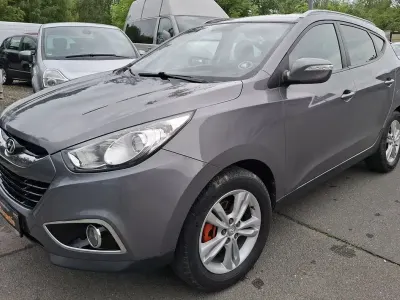 Gebraucht Hyundai ix35 Edition 135 PS (99 kW) 2013 Grau SUV
