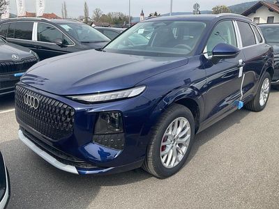 Neu Audi Q3 Ambiente 204 PS (150 kW) 2026 Navarrablau metallic SUV