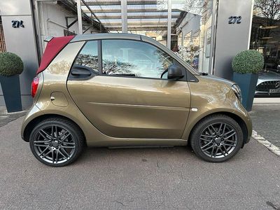 Braun Gebraucht 2017 Smart ForTwo Cabrio Cabrio | 21.250 €