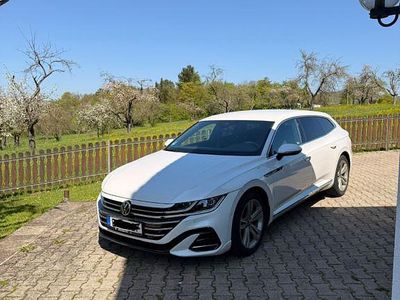 Second-hand VW Arteon R-line 200 CP (147 kW) 2022 Alb Berlinǎ