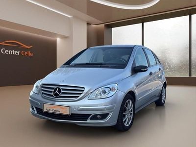 Second-hand Mercedes B180 109 CP (80 kW) 2007 Argintiu Monovolum