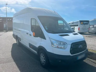 Gebraucht Ford Transit 131 PS (96 kW) 2018 Weiß Limousine