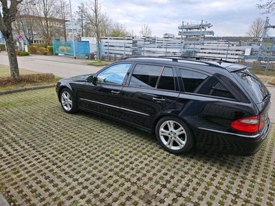 Mercedes E220