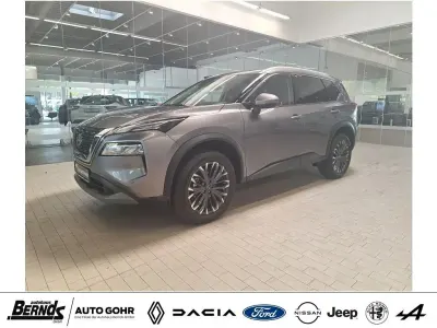 Neu Nissan X-Trail N-Connecta 163 PS (119 kW) 2025 Grau SUV