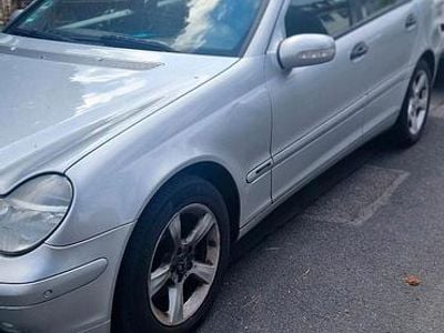 Mercedes C180