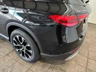 Gebraucht Mercedes GLC200 Avantgarde 163 PS (119 kW) 2026 Schwarz SUV