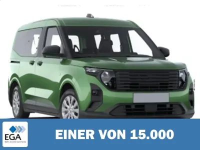 Neu Ford Tourneo Courier Trend 125 PS (91 kW) 2026 Grün metallic Van / Kleinbus