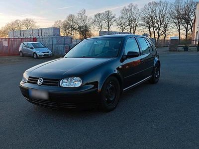 Gebraucht VW Golf IV 140 PS (102 kW) 2002 Schwarz Kleinwagen