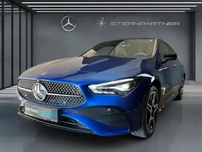 Gebraucht Mercedes CLA250e AMG 163 PS (119 kW) 2025 Blau Coupé