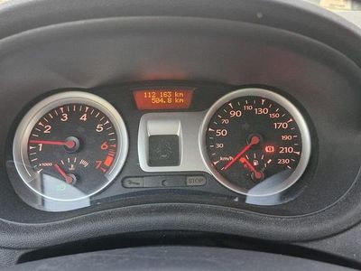 Gebraucht Renault Clio II 78 PS (57 kW) 2009 Rot Kleinwagen