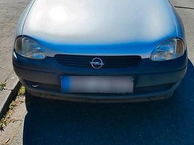 Gebraucht Opel Corsa 60 PS (44 kW) 1998 Silber Kleinwagen