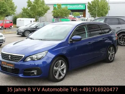 Gebraucht Peugeot 308 SW Allure 120 PS (88 kW) 2018 Blau Kombi