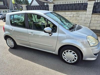 Usado Renault Modus Dynamique 75 HP (55 kW) 2009 Prateado Monovolume