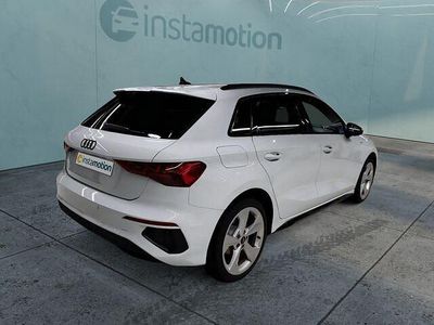 Weiß Gebraucht 2024 Audi A3 S-Line Limousine | 37.649 € (Fairer Preis)