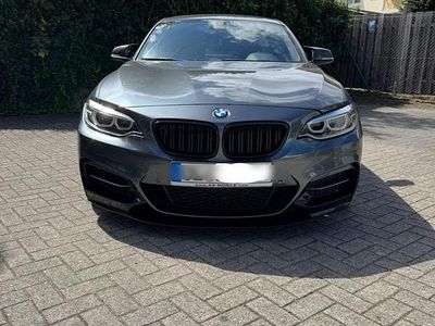 BMW M235