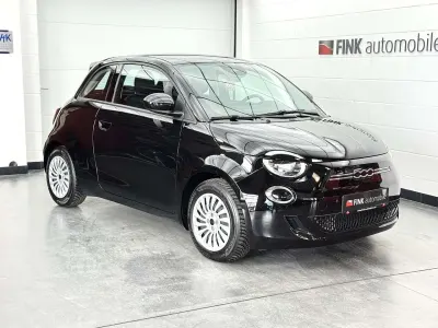 Gebraucht Fiat 500e Action 69 kW (95 PS) 2022 Nero profondo Limousine