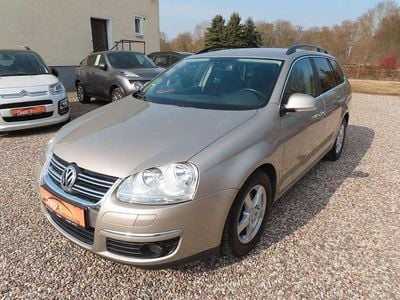 Gebraucht VW Golf V Comfortline 122 PS (89 kW) 2009 Wheatbeige Kombi