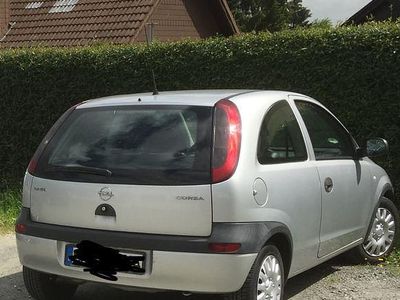 Gebraucht Opel Corsa 58 PS (42 kW) 2002 Silber Kleinwagen