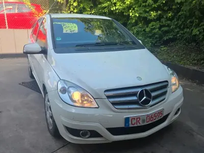 Gebraucht Mercedes B180 110 PS (80 kW) 2008 Weiß Van / Kleinbus