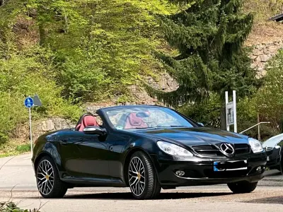 Gebraucht Mercedes SLK280 231 PS (169 kW) 2005 Schwarz Cabrio