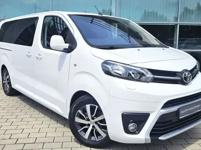 Gebraucht Toyota Proace Verso Plus 177 PS (130 kW) 2021 Weiß Kombi