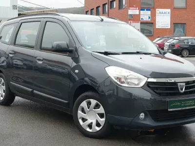 Gebraucht Dacia Lodgy Lauréate 102 PS (75 kW) 2016 Grau Van / Kleinbus