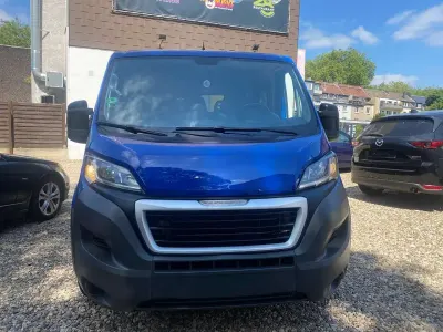 Gebraucht Peugeot Boxer Comfort 110 PS (80 kW) 2015 Blau Van