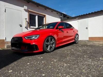 Second-hand Audi RS3 400 CP (294 kW) 2018 Roșu Berlinǎ