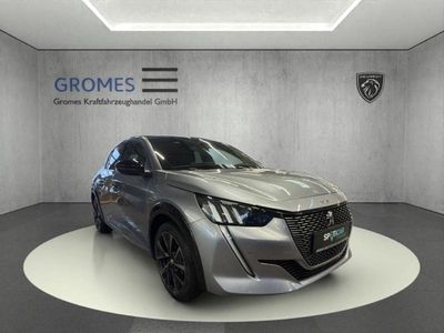 Gebraucht Peugeot e-208 100 kW (136 PS) 2023 Lack grau artense/typ aussenverkleidung (metallic) Kleinwagen