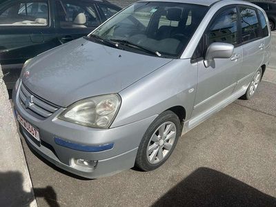 Suzuki Liana