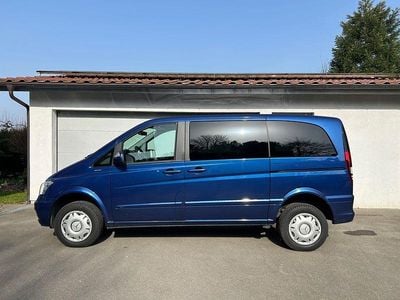 Gebraucht Mercedes Viano Edition 163 PS (119 kW) 2011 Blau Van / Kleinbus
