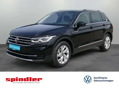 Gebraucht VW Tiguan IQ Drive 150 PS (110 kW) 2023 Deep black perleffekt SUV