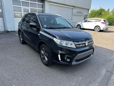 Schwarz Gebraucht 2015 Suzuki Vitara Comfort SUV | 8.999 € (Fairer Preis)