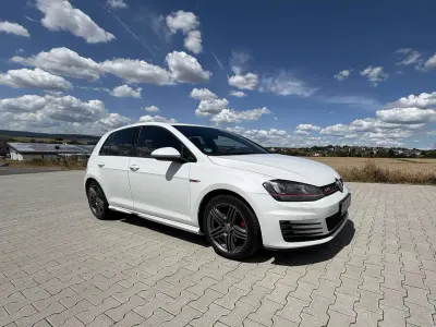 Gebraucht VW Golf VII GTI 220 PS (161 kW) 2013 Weiß Kleinwagen