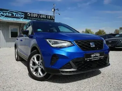Second-hand Seat Arona FR 110 CP (80 kW) 2024 Albastru SUV
