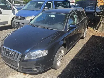 Gebraucht Audi A4 140 PS (102 kW) 2003 Schwarz Kombi