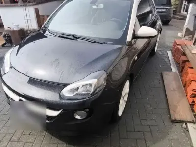 Gebraucht Opel Adam Slam 87 PS (63 kW) 2015 Schwarz Kleinwagen