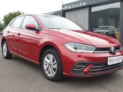 Gebraucht VW Polo Style 95 PS (69 kW) 2022 Rot Kleinwagen