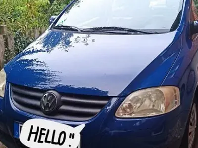 Gebraucht VW Fox Refresh 54 PS (39 kW) 2009 Blau Kleinwagen